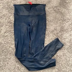 Spanx size M leggings